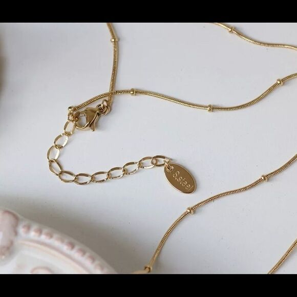 MINIMALIST SS GOLD BRICK PENDANT - Picture 3 of 3